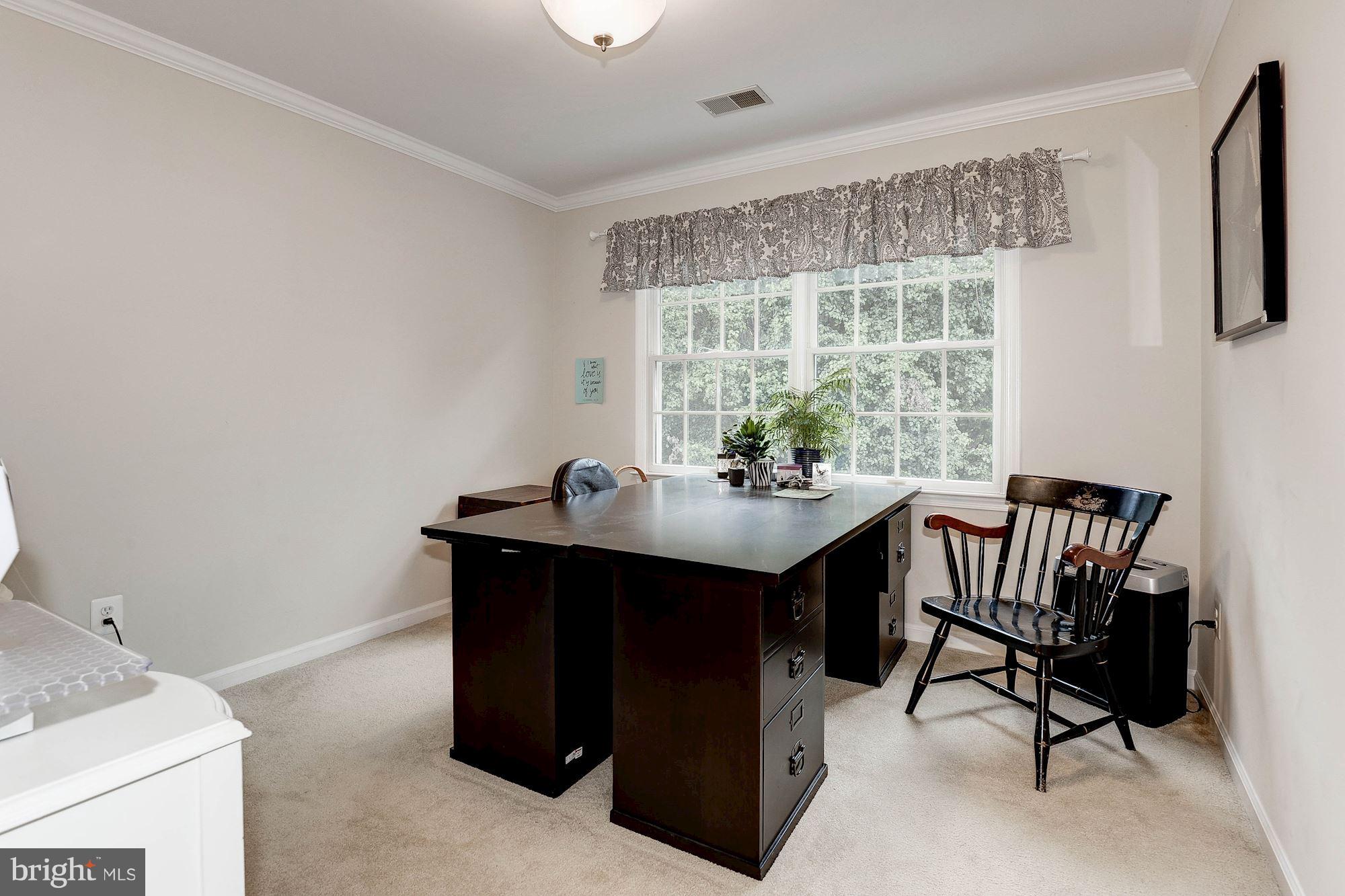 1328 Murray Downs Way Reston, VA 20194 - Photo 20 of 30 a dining room with furniture and window