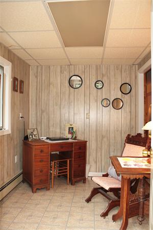 28 Victory Road Walpole, MA 02032 - Photo 23 of 24 Gallery Image 23