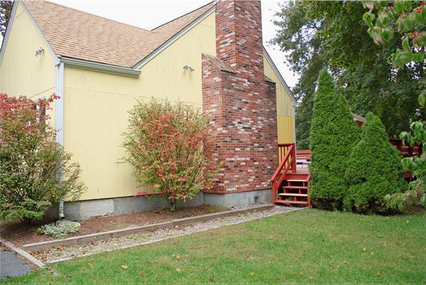 28 Victory Road Walpole, MA 02032 - Photo 7 of 24 Gallery Image 7
