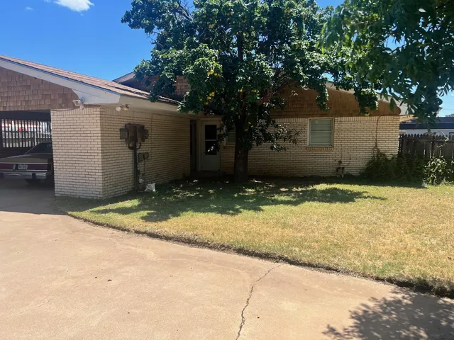 $800 | 3402 70th Drive, Lubbock, TX 79413