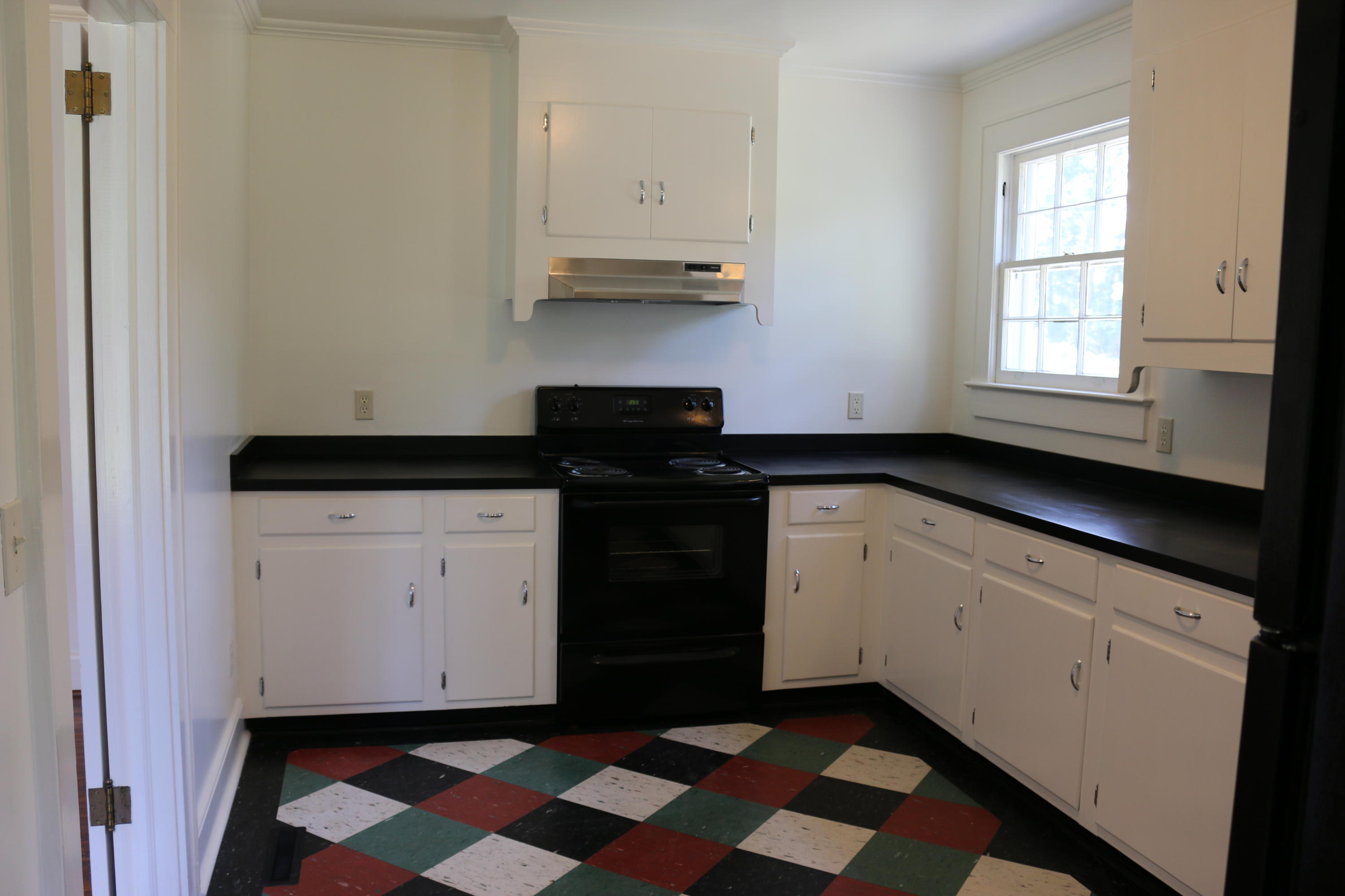 210 Perry Road Walterboro, SC 29488 - Photo 5 of 25 5