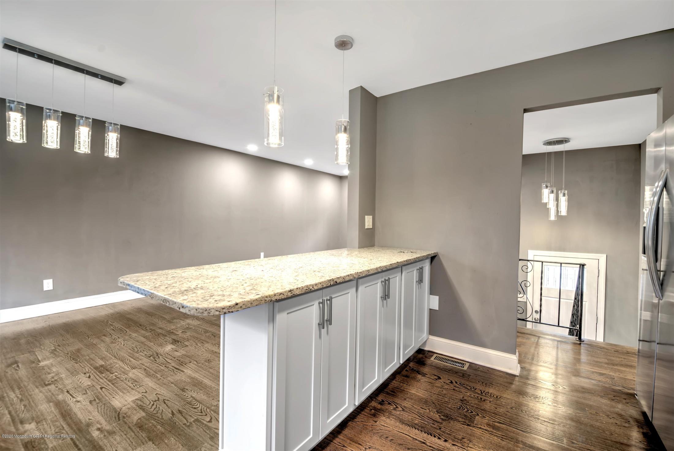 19 Willow Brook Road Freehold, NJ 07728 - Photo 15 of 35 18-KITCHEN