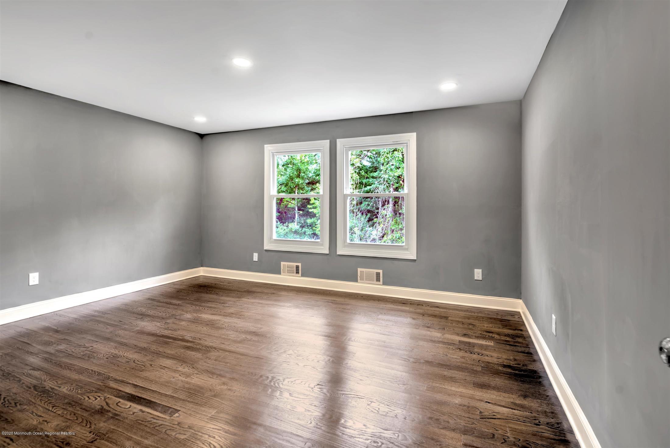 19 Willow Brook Road Freehold, NJ 07728 - Photo 17 of 35 20-BEDROOM