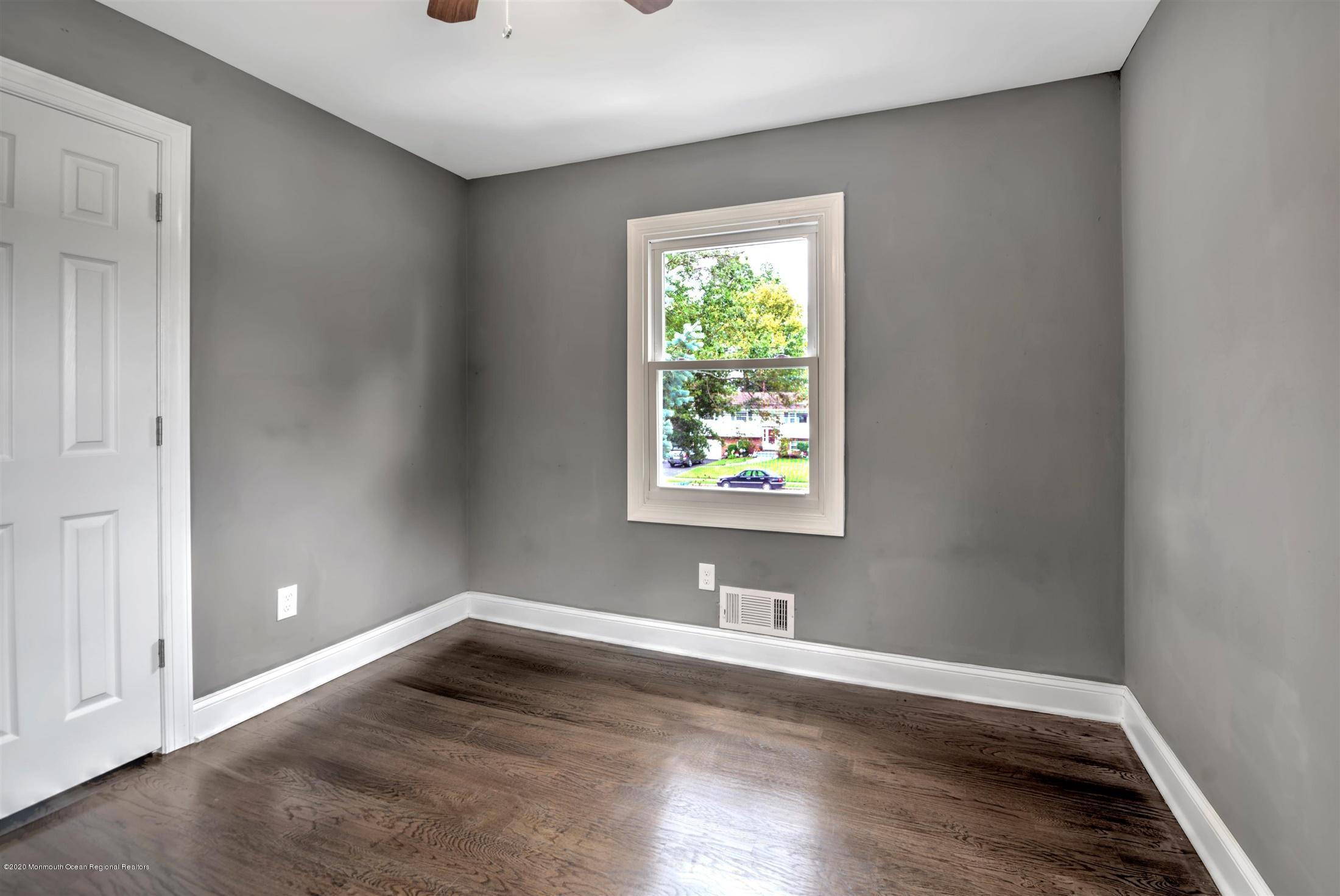 19 Willow Brook Road Freehold, NJ 07728 - Photo 21 of 35 24-BEDROOM