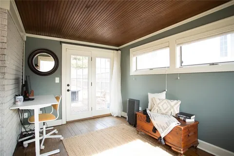 $475,000 | 524 East 56th Street, Kansas City, MO 64110