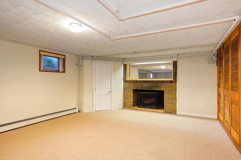 24 Arnold Road Stoneham, MA 02180 - Photo 21 of 35 Gallery Image 21