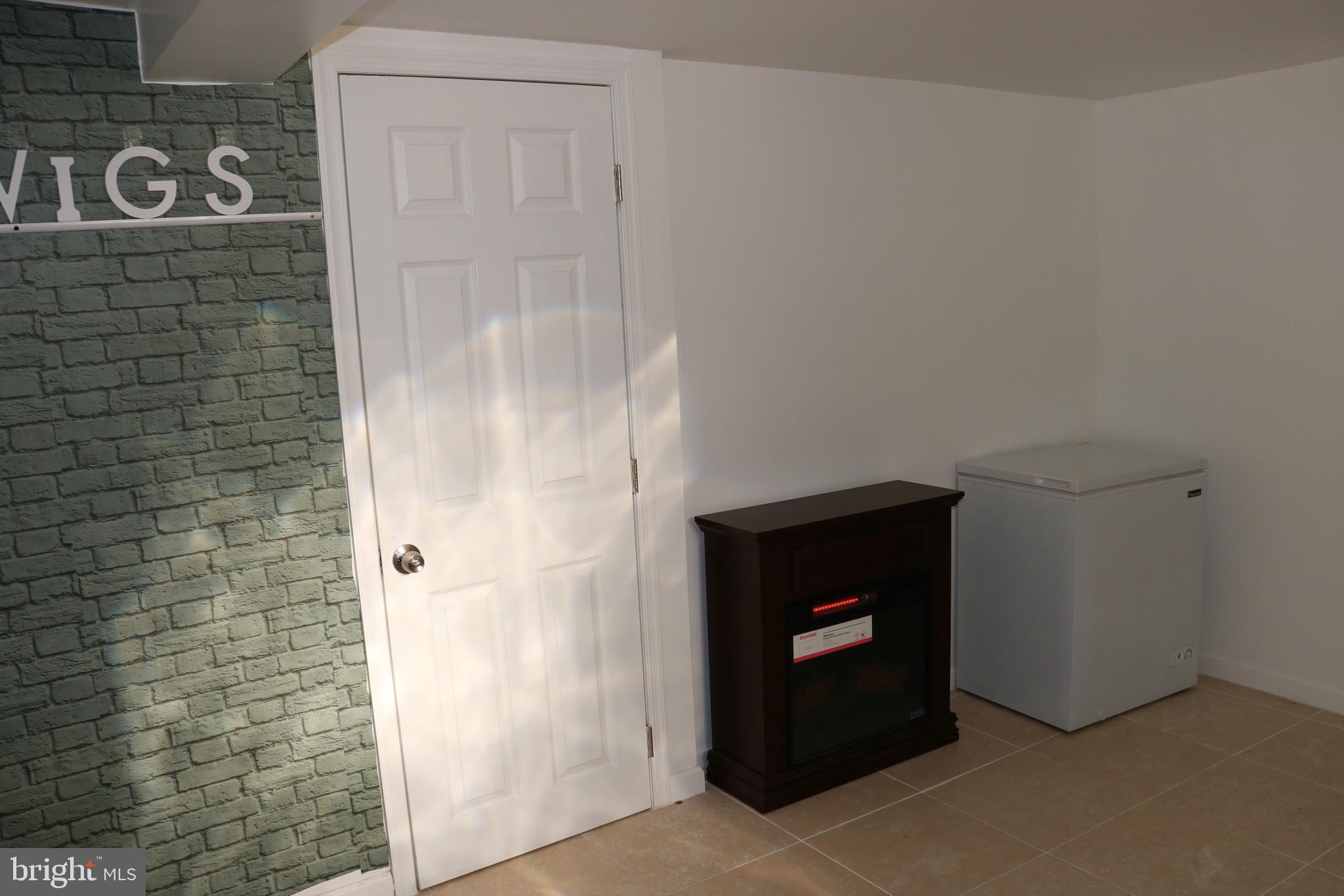 1103 Crestview Road Darby, PA 19023 - Photo 18 of 26 Gallery Image 18