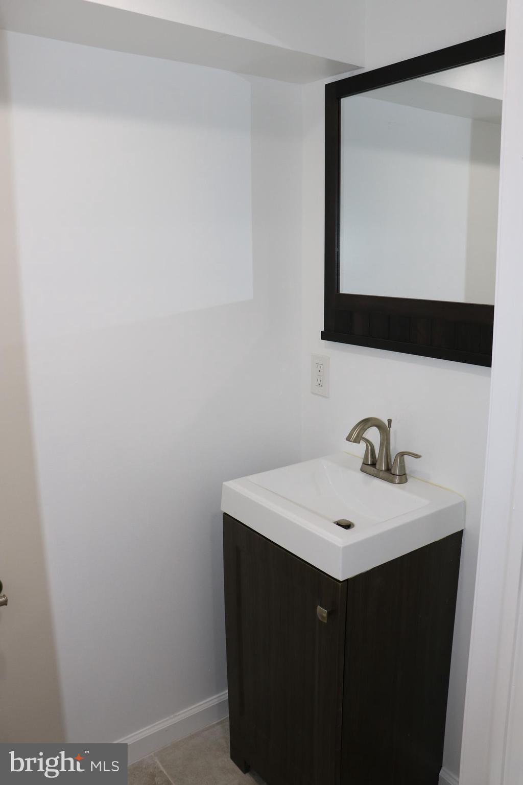 1103 Crestview Road Darby, PA 19023 - Photo 21 of 26 Gallery Image 21