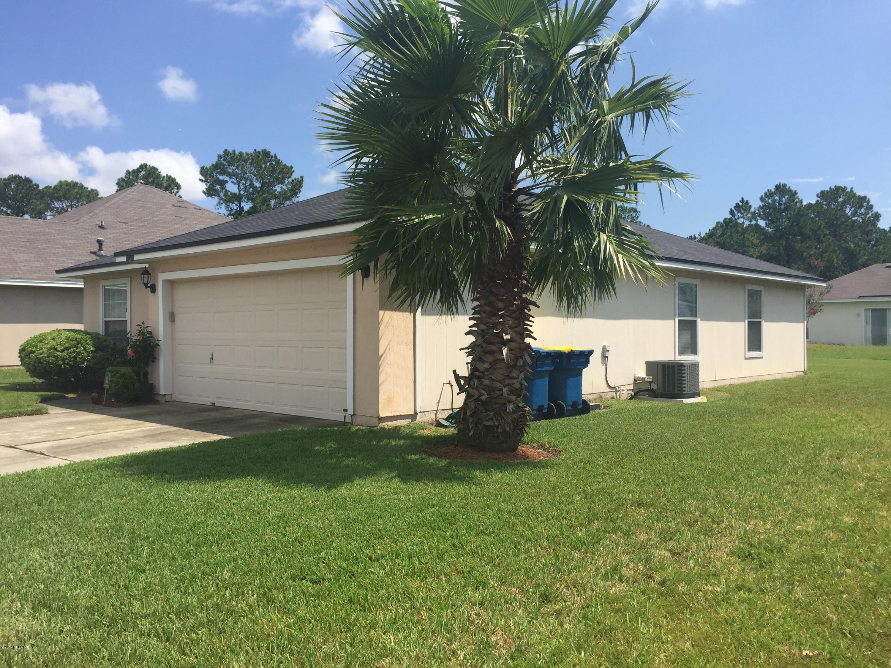 10331 Red Tip Road Jacksonville, FL 32218 - Photo 5 of 26 Front House 10331 Red Tip Side 2