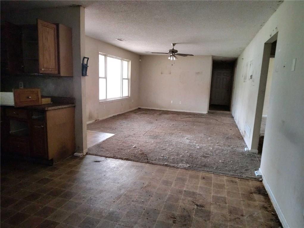 1909 South Ellison Way Independence, MO 64050 - Photo 3 of 12