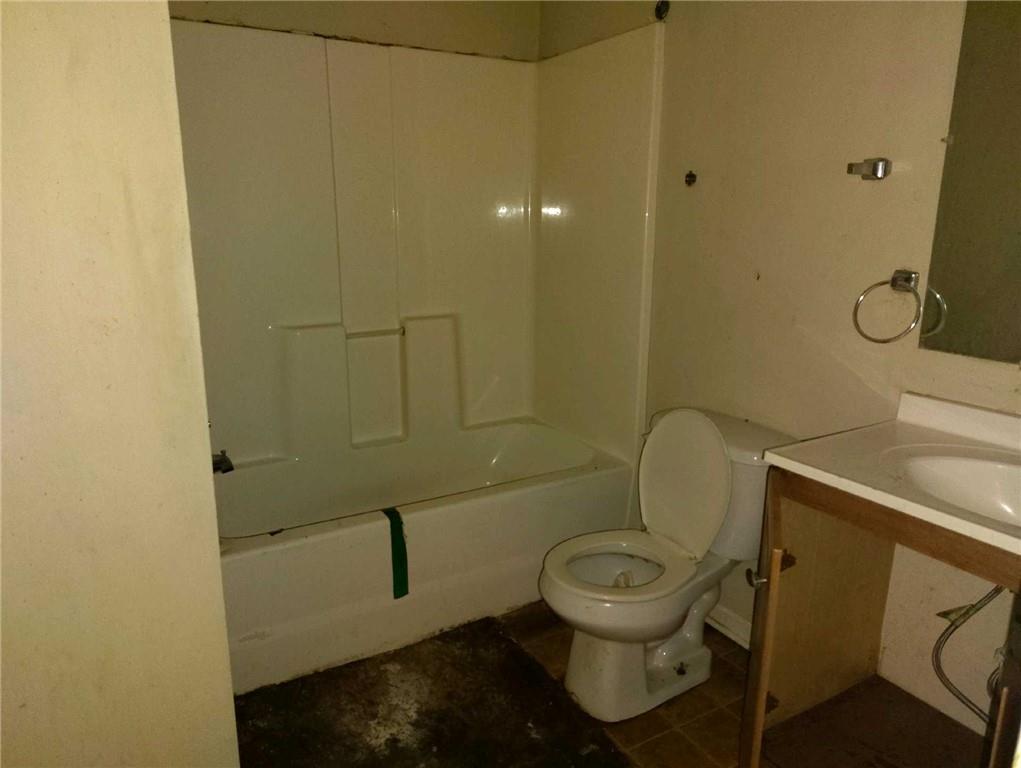 1909 South Ellison Way Independence, MO 64050 - Photo 8 of 12