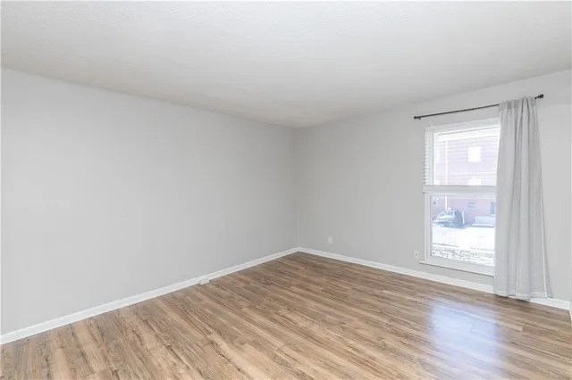 $183,500 | 3602 Gillham Road, Kansas City, MO 64111