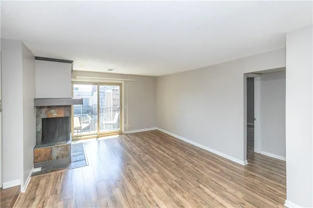 $183,500 | 3602 Gillham Road, Kansas City, MO 64111