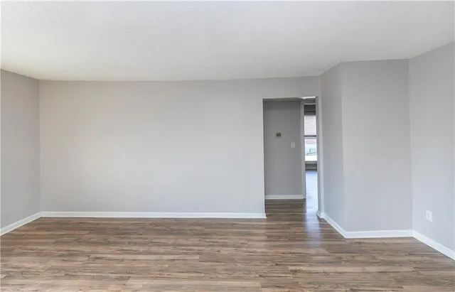 $183,500 | 3602 Gillham Road, Kansas City, MO 64111