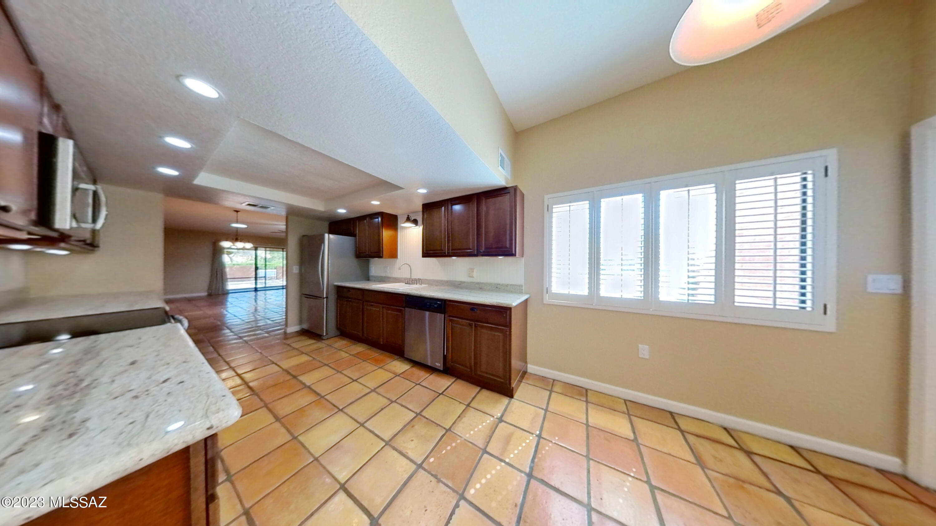 8564 North Candlewood Loop Tucson, AZ 85704 - Photo 11 of 20