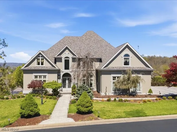 $1,630,000 | 31 Wyndemere Drive, Vienna, WV 26105