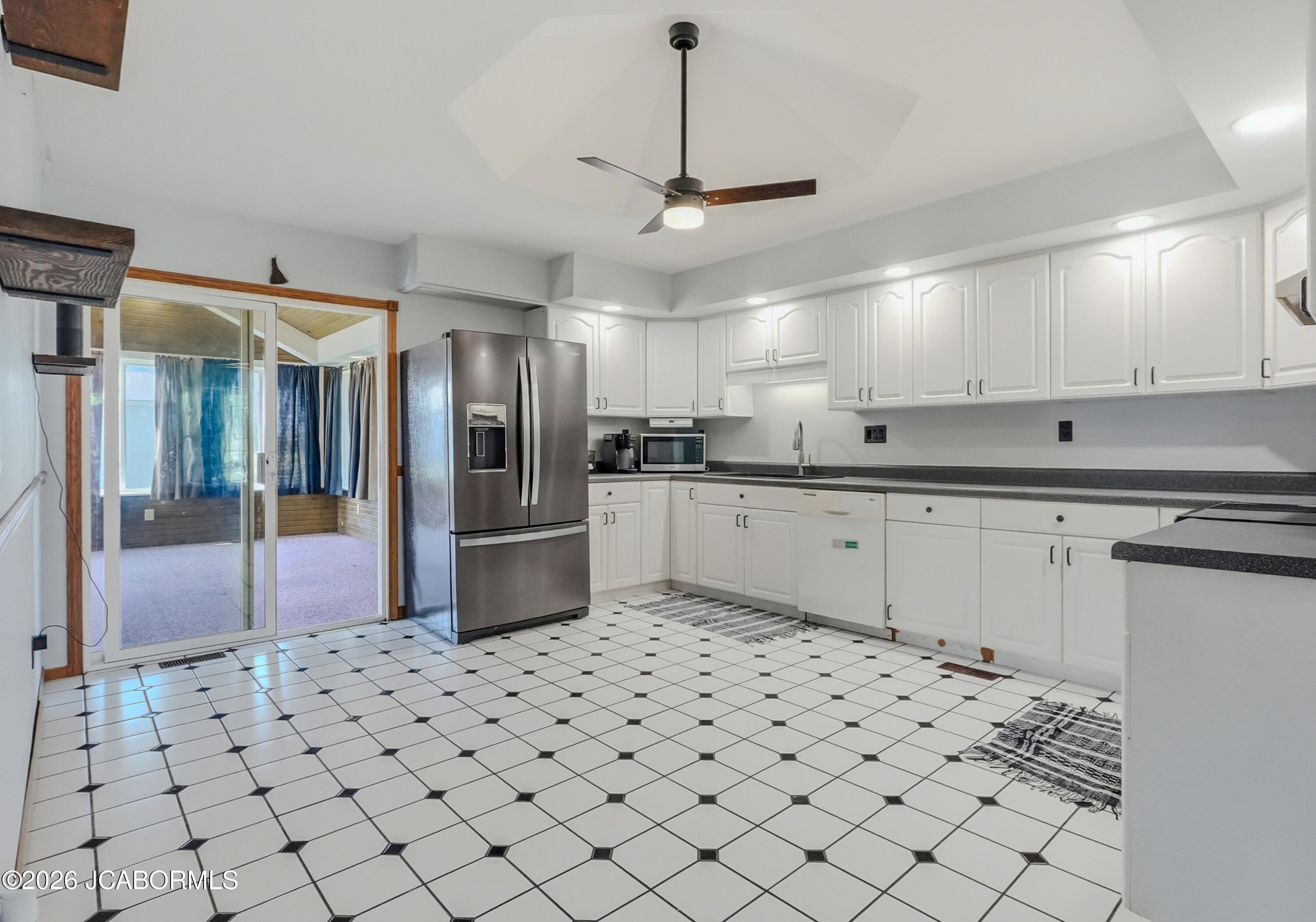 418 West Martin Street Cairo, MO 65239 - Photo 10 of 36