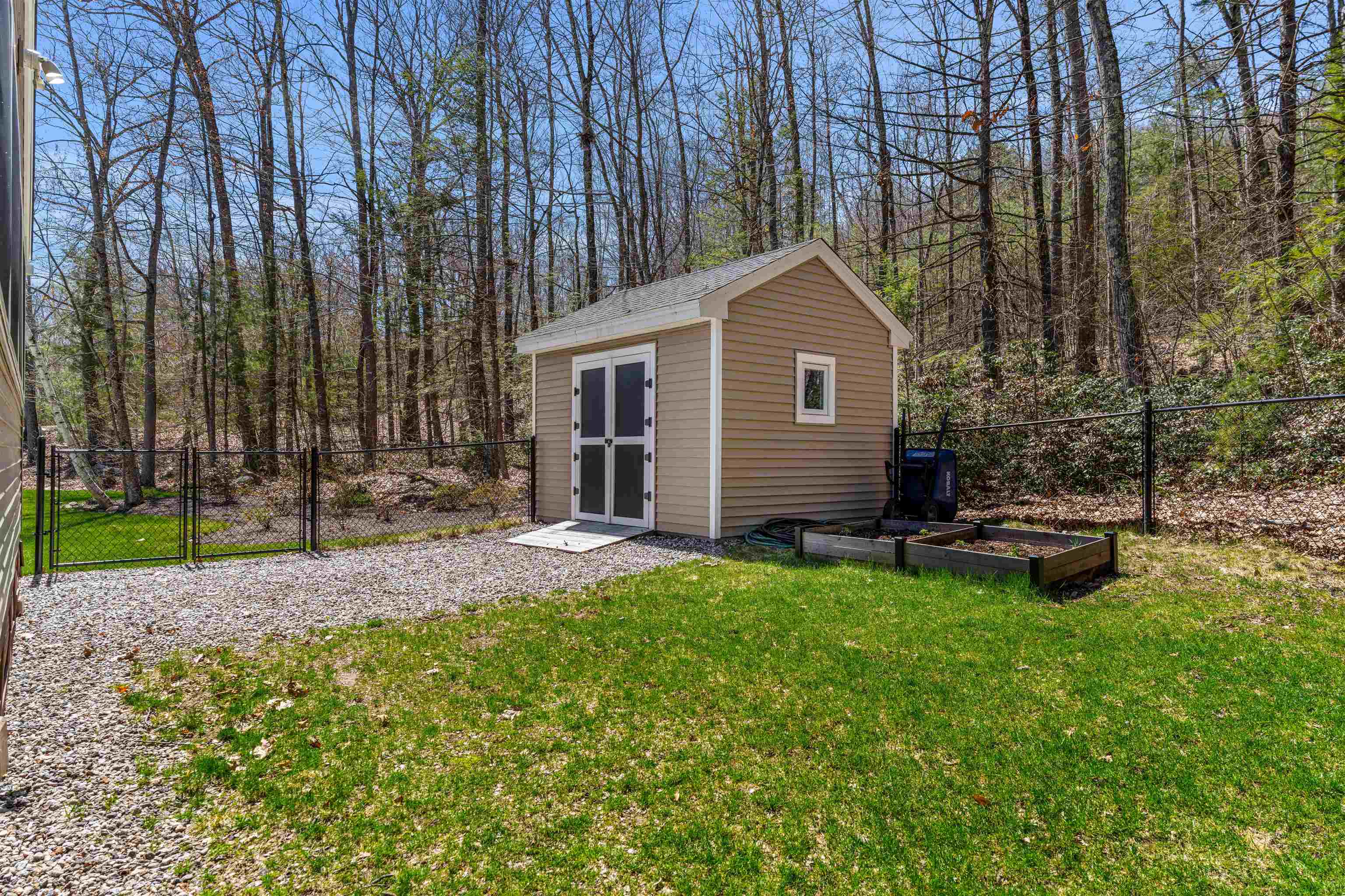 75 Birkdale Road Bedford, NH 03110 - Photo 44 of 54 Gallery Image 44