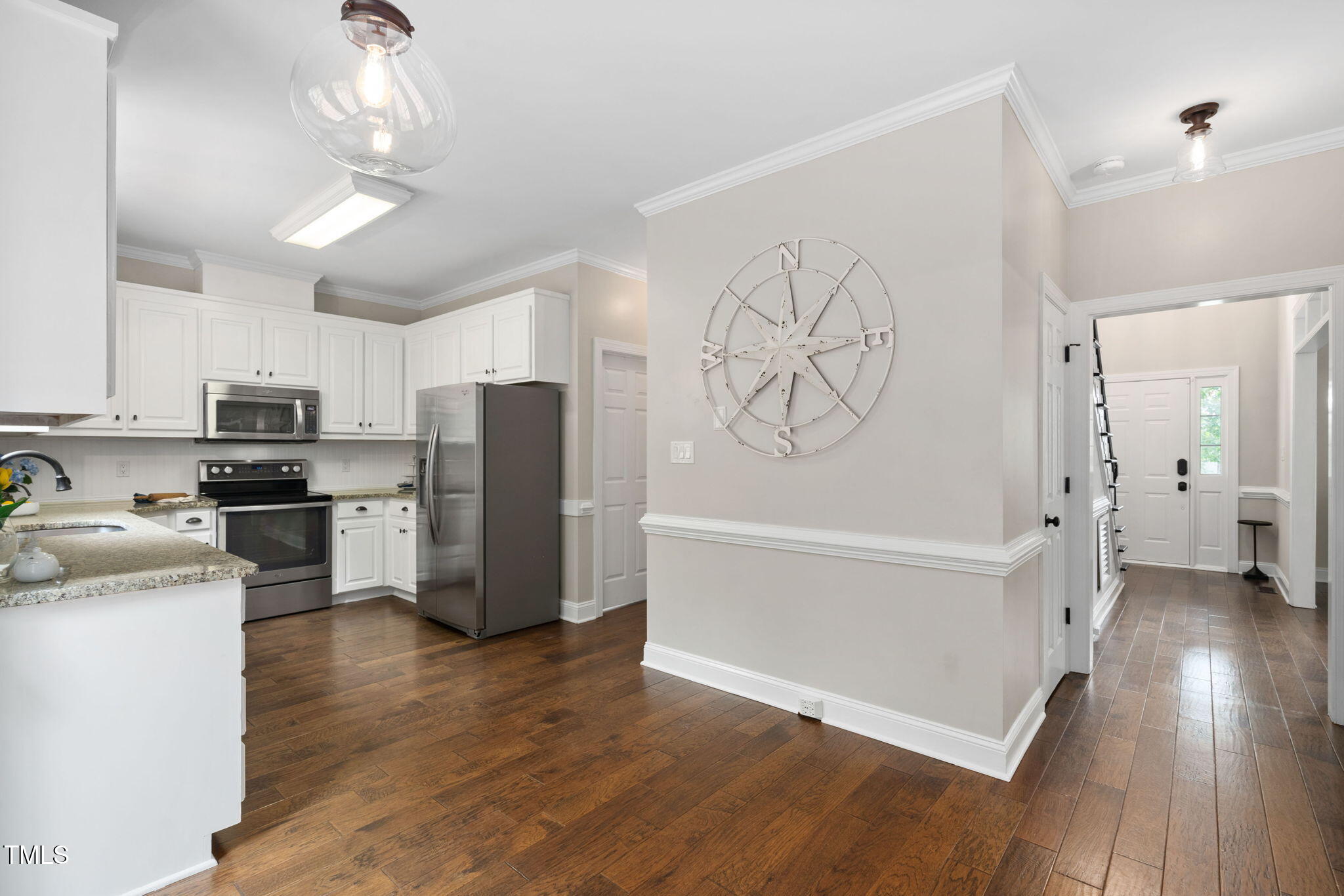 69-web-or-mls-8201-ivymount-way