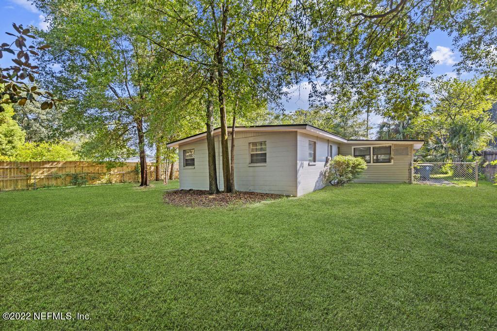 1852 Leon Road Jacksonville, FL 32246 - Photo 30 of 31 huge backyard