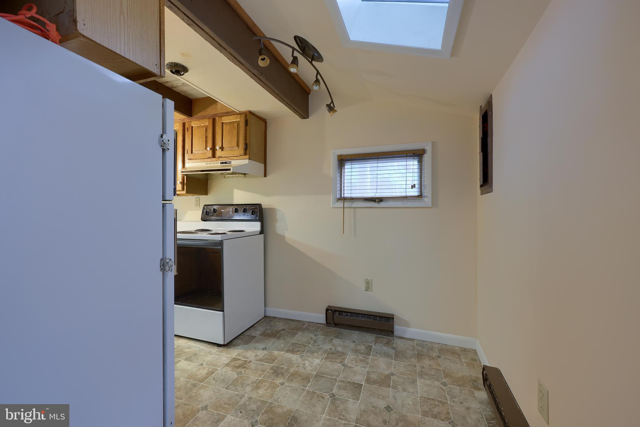 306 6th Street Mount Gretna, PA 17064 - Photo 15 of 25 Dining area