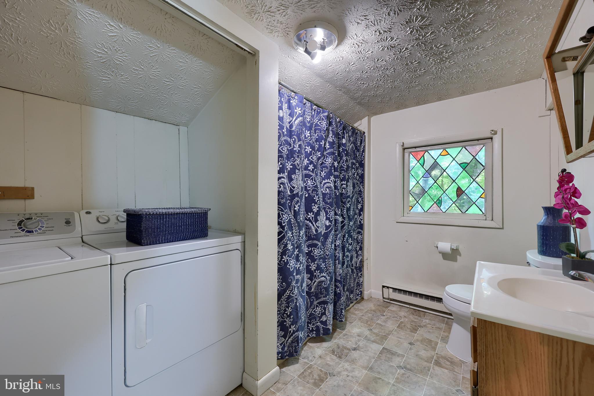 306 6th Street Mount Gretna, PA 17064 - Photo 19 of 25 Full bath