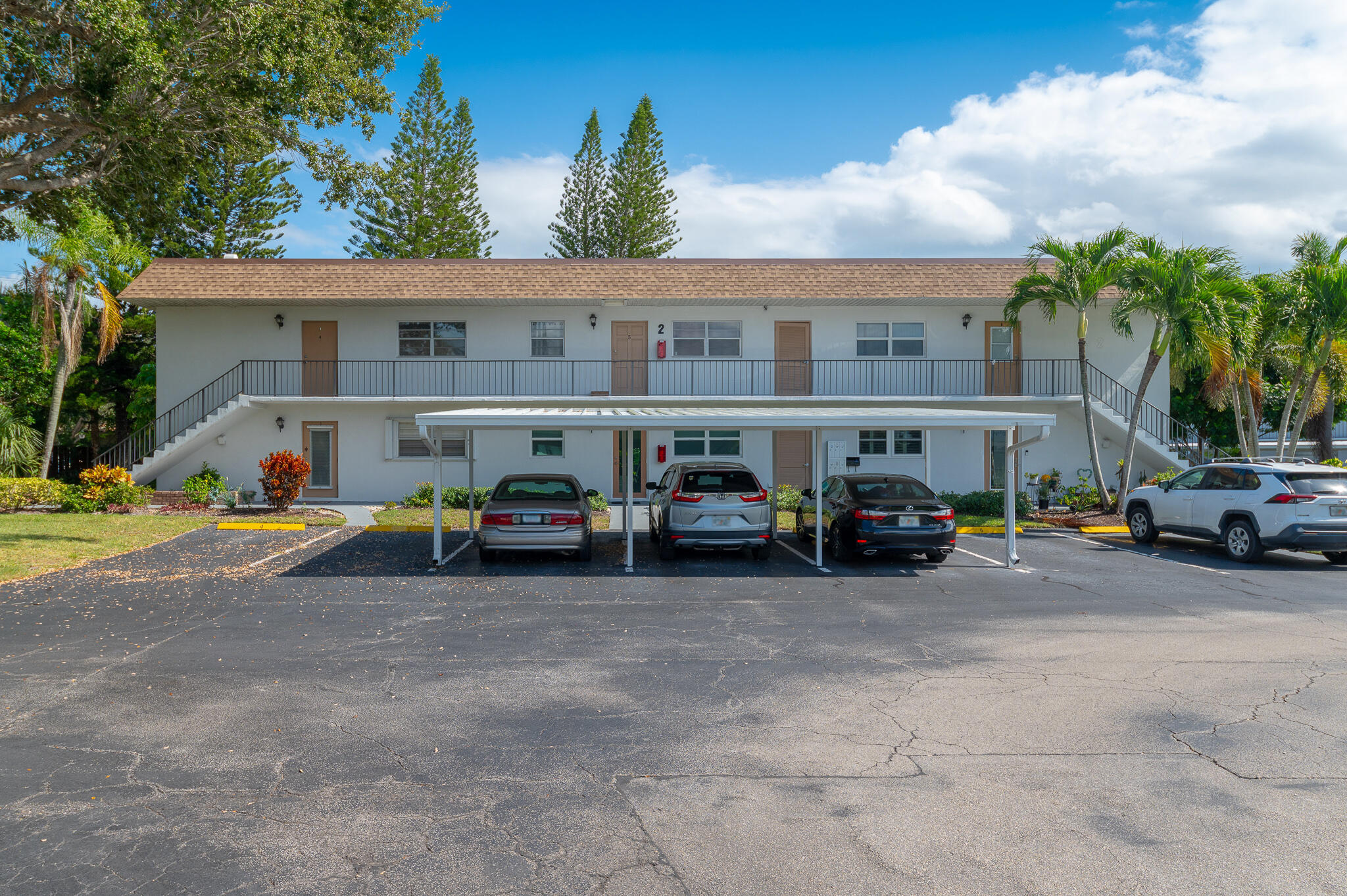 2950 Southeast Ocean Boulevard, Unit 24 Stuart, FL 34996 - Photo 18 of 21 Front View of Condo