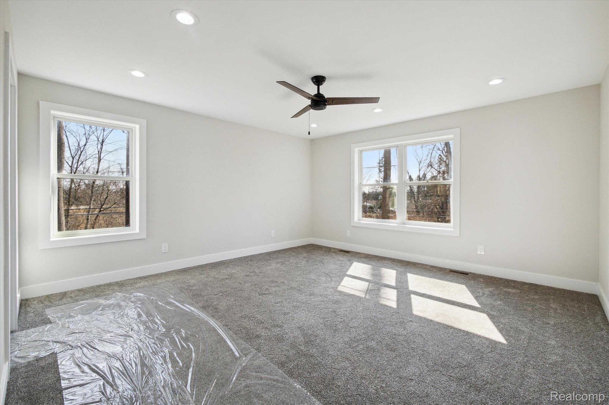 241 Maplehill Road Rochester, MI 48306 - Photo 22 of 46 Gallery Image 22