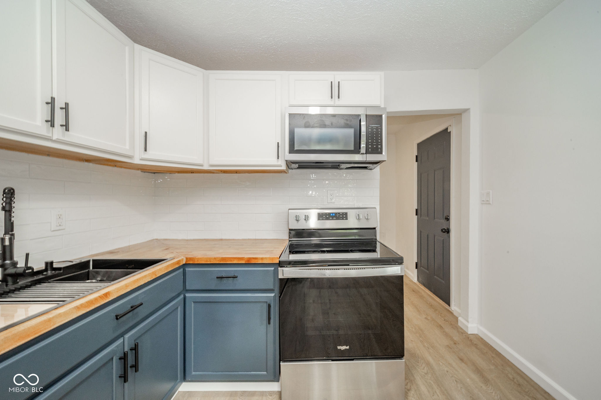 3320 East 26th Street Indianapolis, IN 46218 - Photo 12 of 29