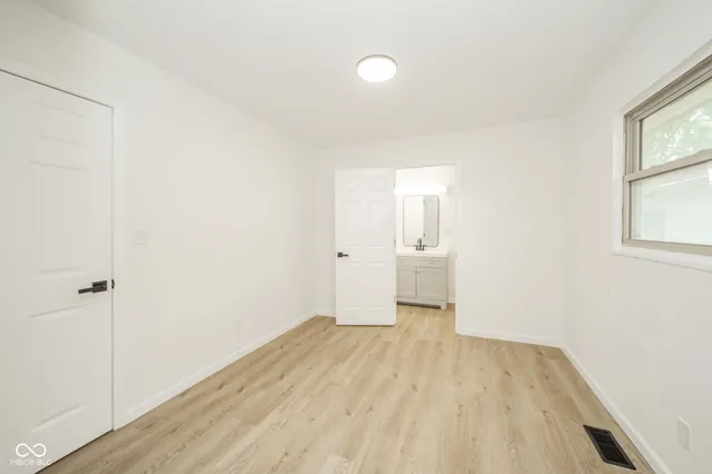 $154,000 | 3320 East 26th Street, Indianapolis, IN 46218