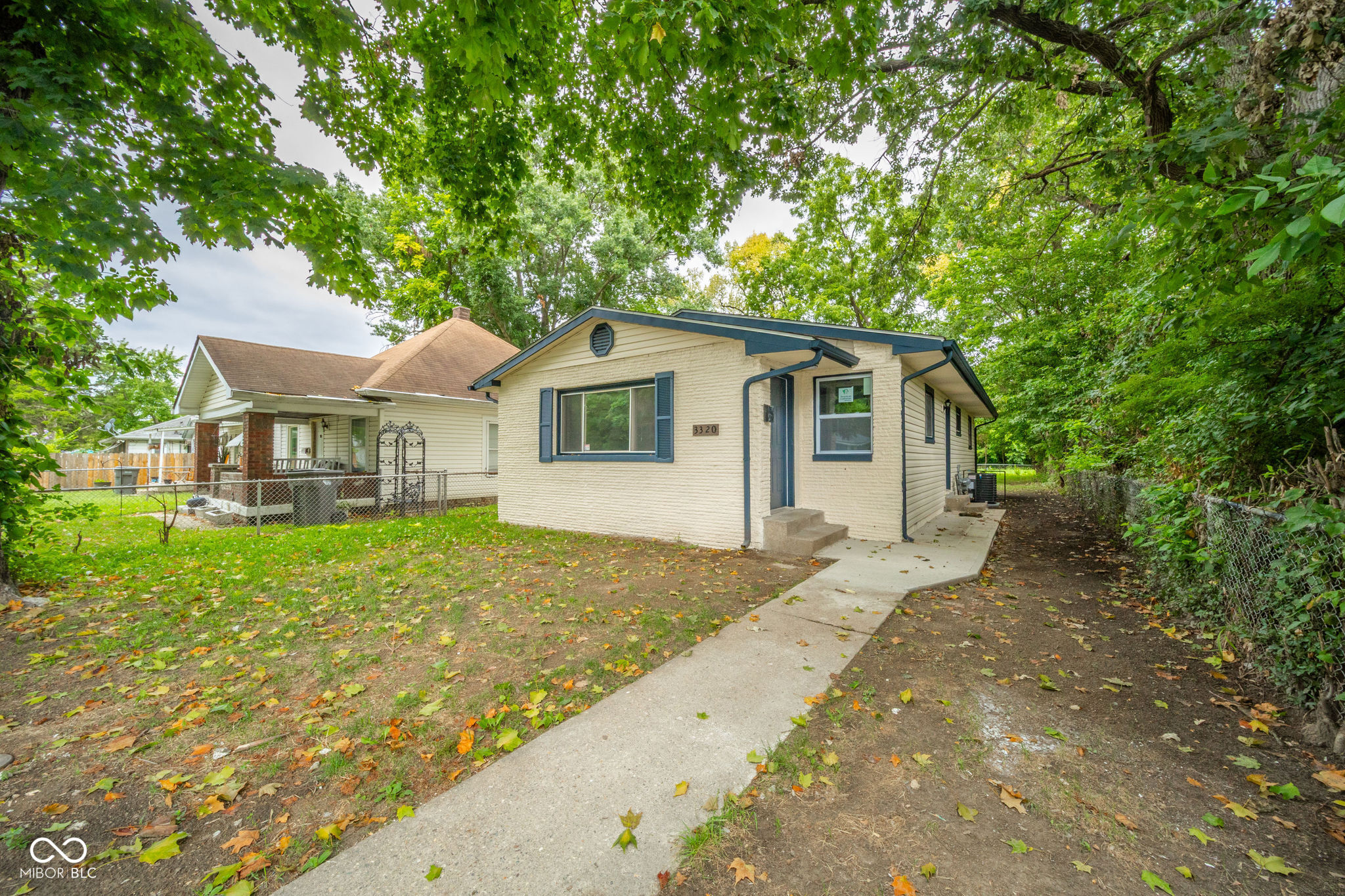 3320 East 26th Street Indianapolis, IN 46218 - Photo 2 of 29