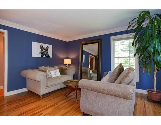 155 Raymond Road Marlborough, MA 01752 - Photo 8 of 35 Gallery Image 8