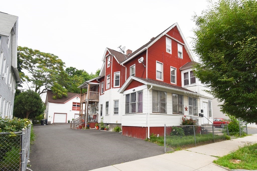 20 Lexington Street Springfield, MA 01107 - Photo 2 of 36 Gallery Image 2