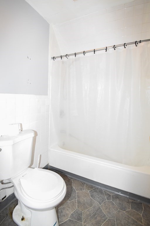 20 Lexington Street Springfield, MA 01107 - Photo 21 of 36 Gallery Image 21