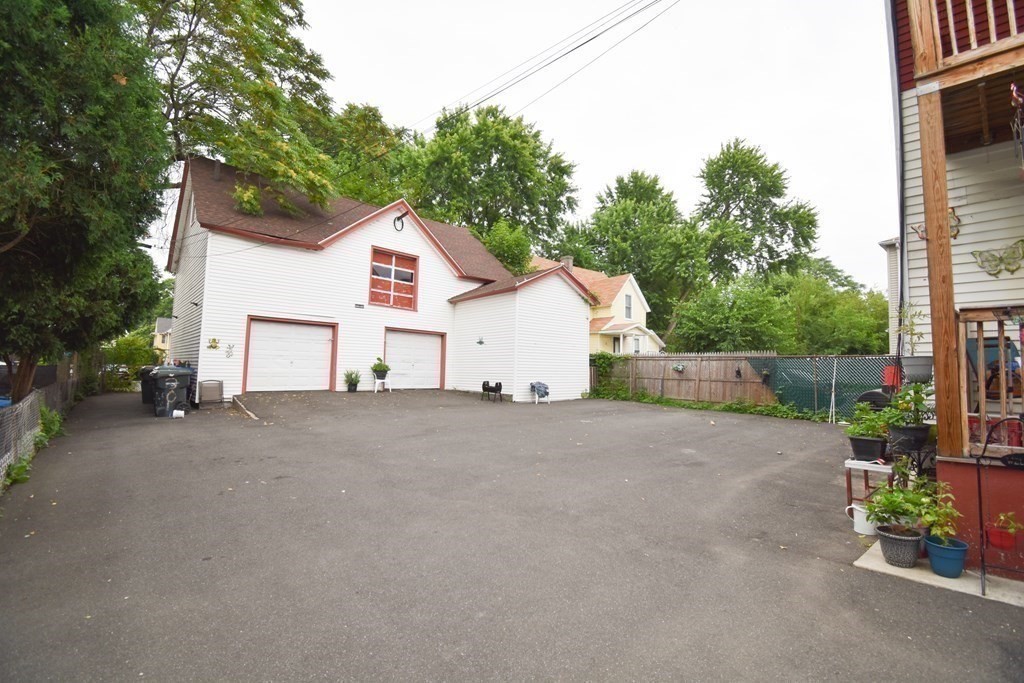20 Lexington Street Springfield, MA 01107 - Photo 33 of 36 Gallery Image 33