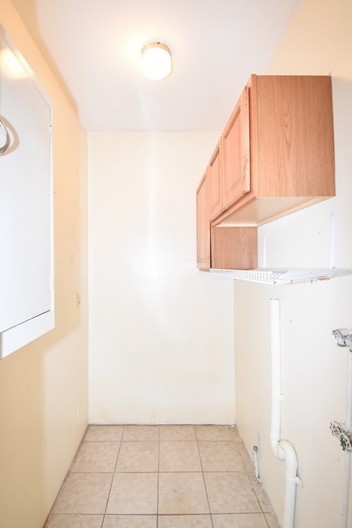 20 Lexington Street Springfield, MA 01107 - Photo 7 of 36 Gallery Image 7