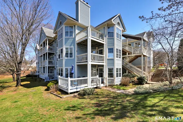 $229,000 | 75 Redwood Drive, Unit 103, East Haven, CT 06513