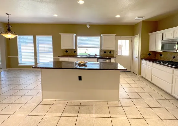 $2,750 | 16907 Ascot Meadow Drive, Sugar Land, TX 77479