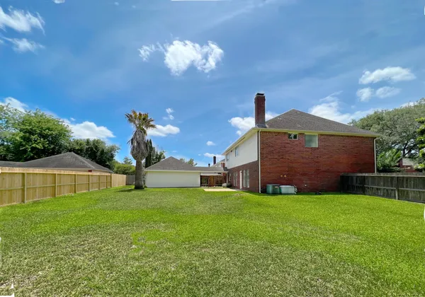 $2,800 | 16907 Ascot Meadow Drive, Sugar Land, TX 77479