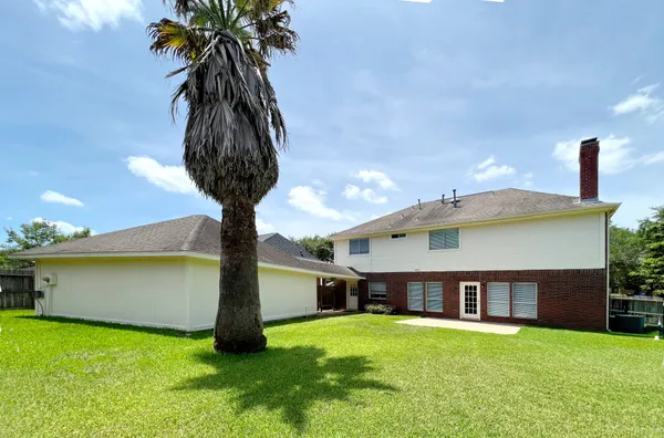 $2,800 | 16907 Ascot Meadow Drive, Sugar Land, TX 77479