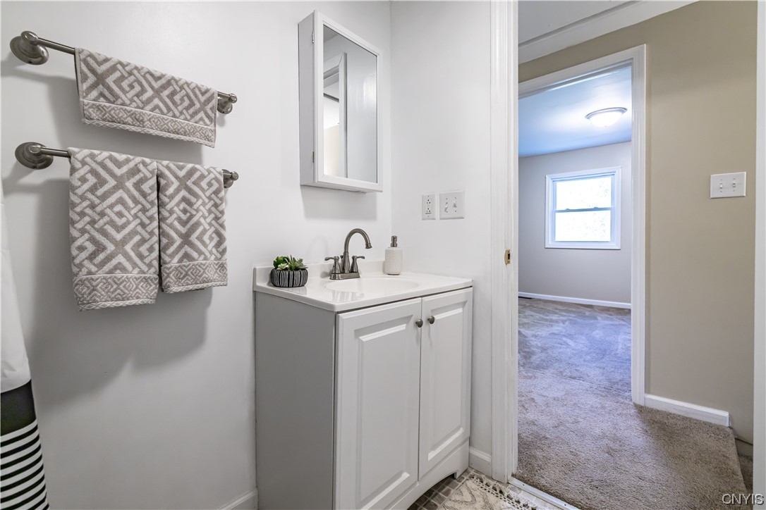 322 Rockwell Road Onondaga, NY 13120 - Photo 16 of 26