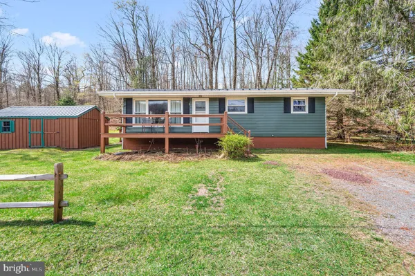$345,000 | 133 Wynooska Road, Greentown, PA 18426