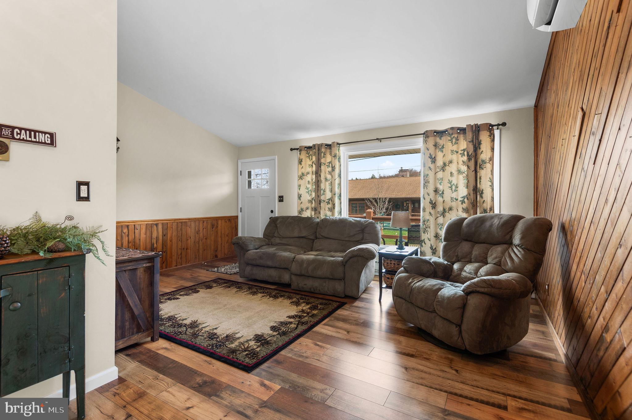 133 Wynooska Road Greentown, PA 18426 - Photo 7 of 39