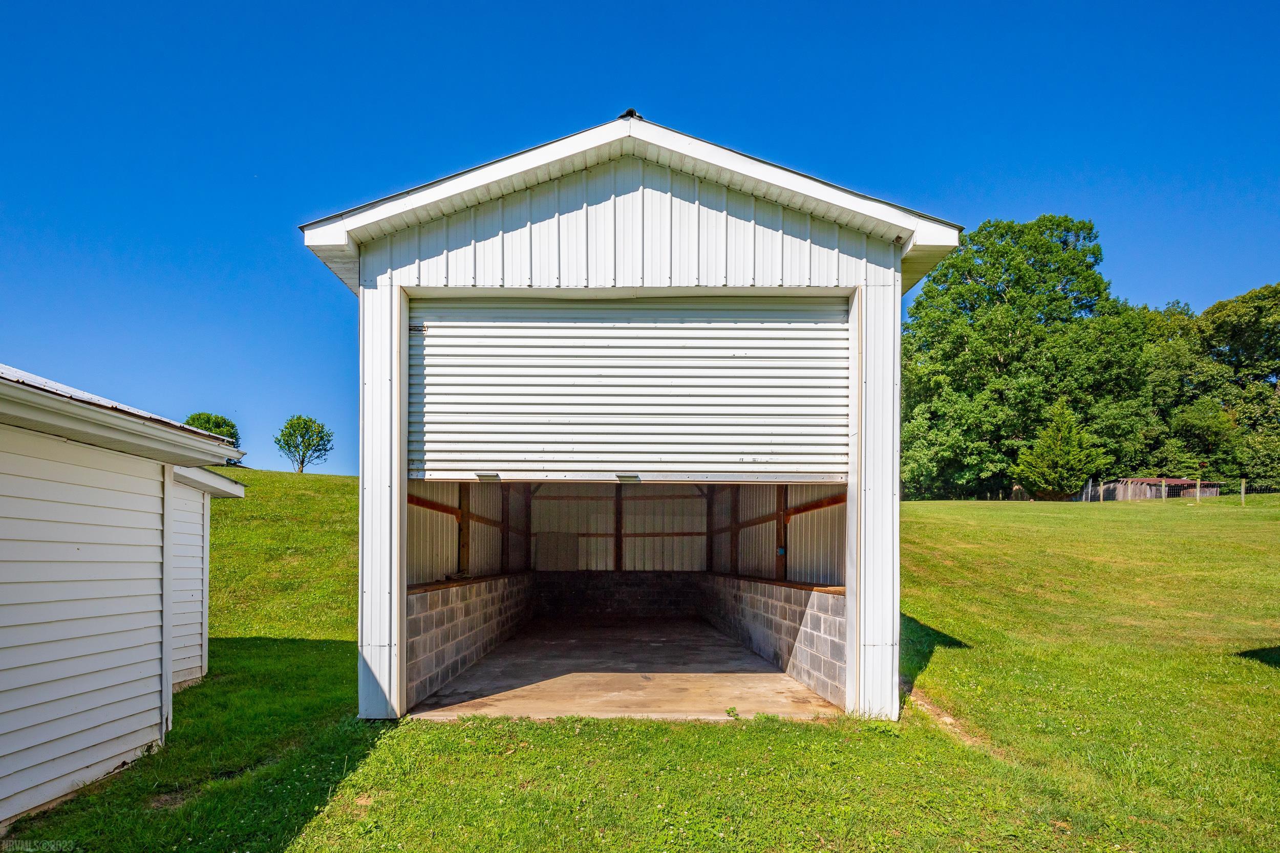 619 Stoney Battery Road Marion, VA 24354 - Photo 48 of 58 Gallery Image 48