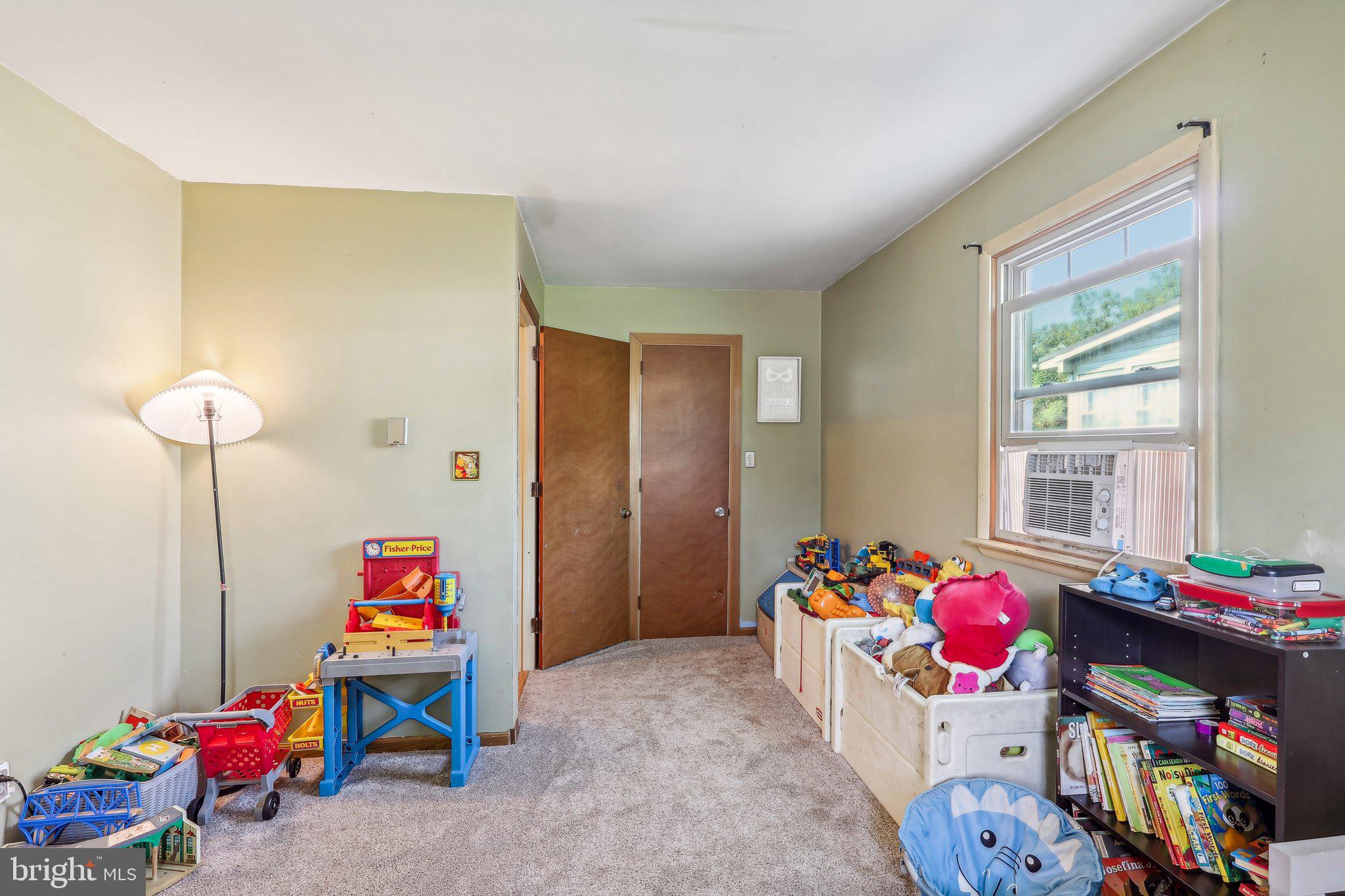 214 South Front Street Catasauqua, PA 18032 - Photo 12 of 39