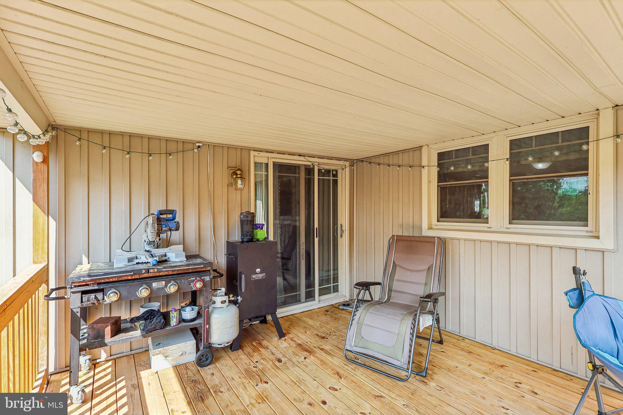 214 South Front Street Catasauqua, PA 18032 - Photo 19 of 39