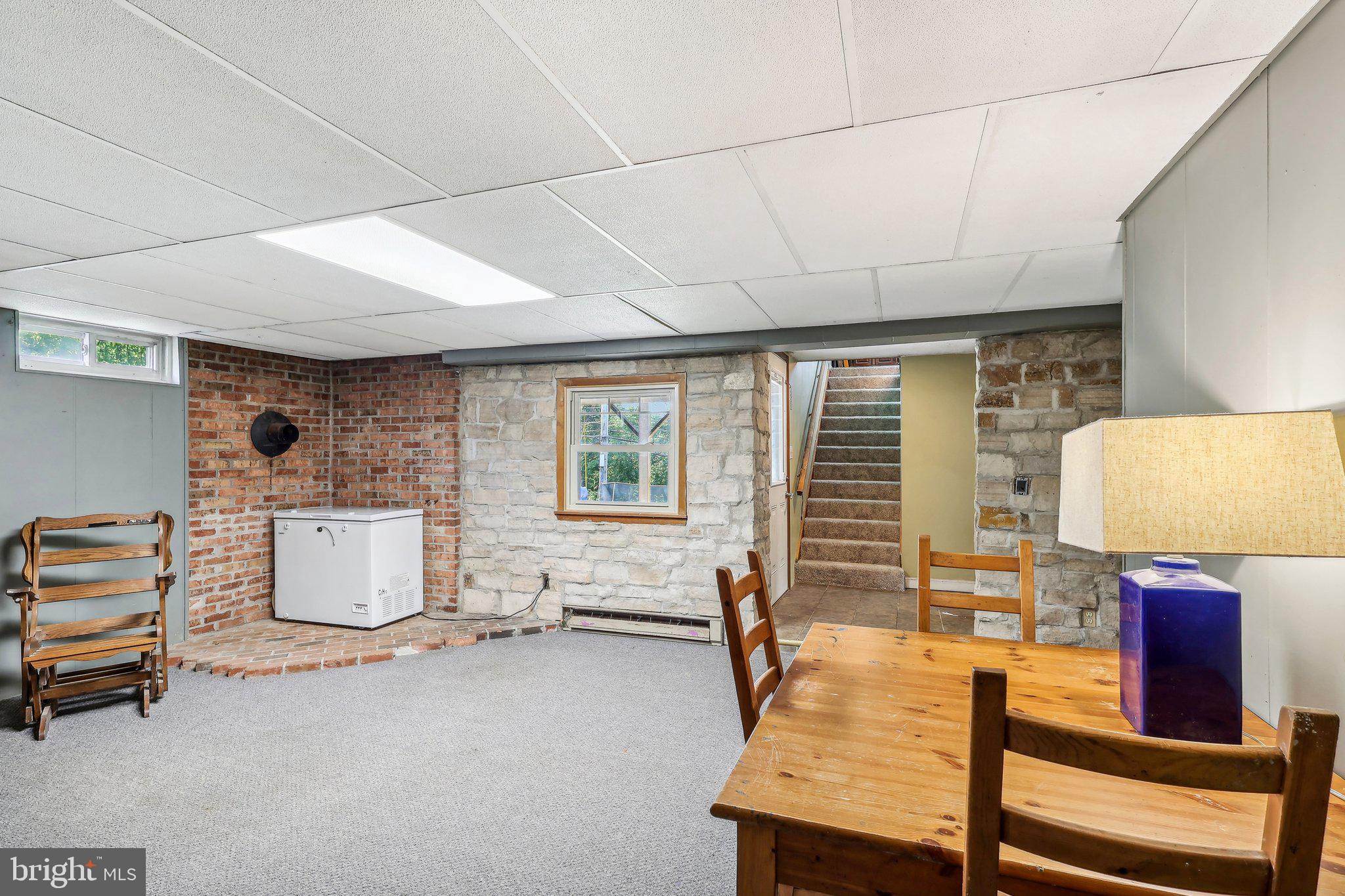 214 South Front Street Catasauqua, PA 18032 - Photo 27 of 39