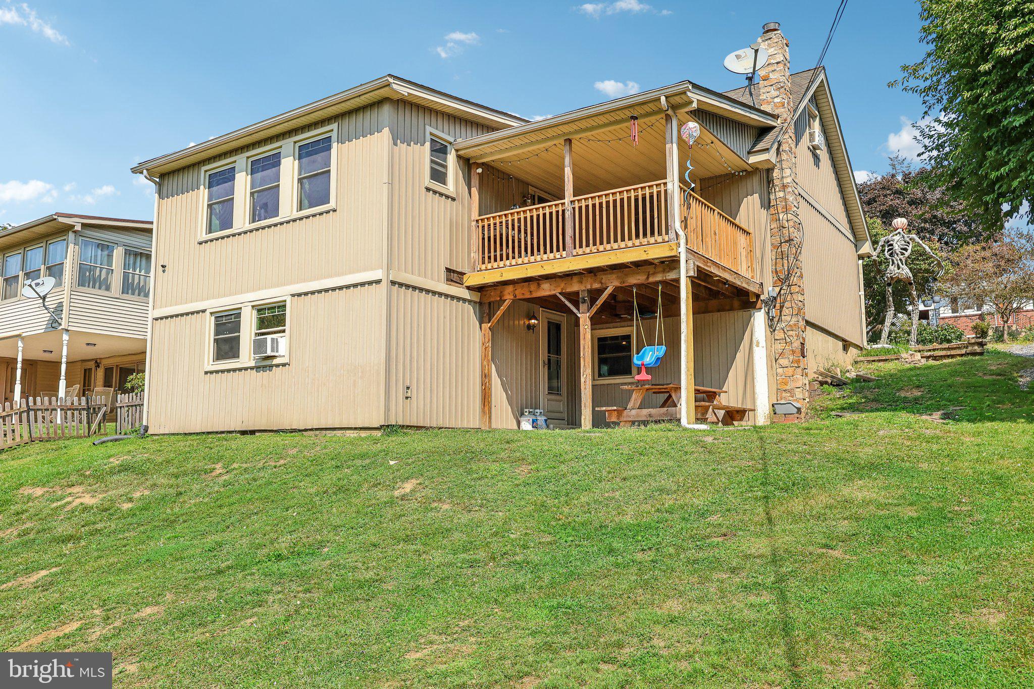 214 South Front Street Catasauqua, PA 18032 - Photo 36 of 39