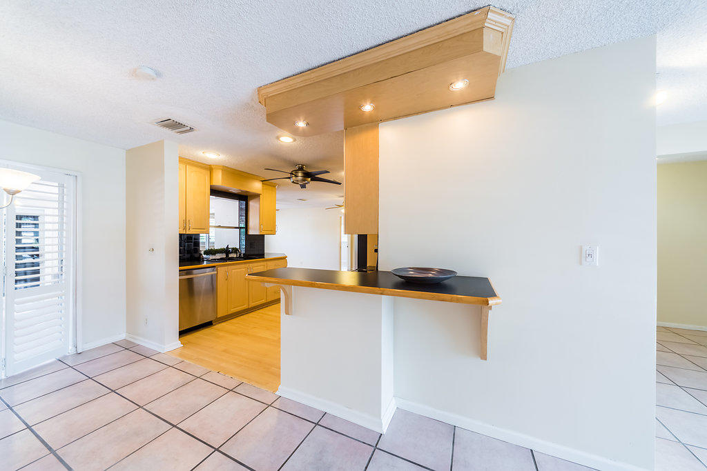 316 Northeast 31st Street Boca Raton, FL 33431 - Photo 12 of 25 PHO_7342-HDR