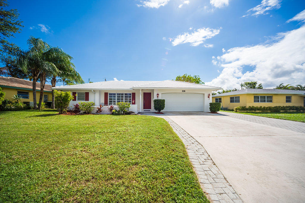 316 Northeast 31st Street Boca Raton, FL 33431 - Photo 2 of 25 PHO_7303-HDR